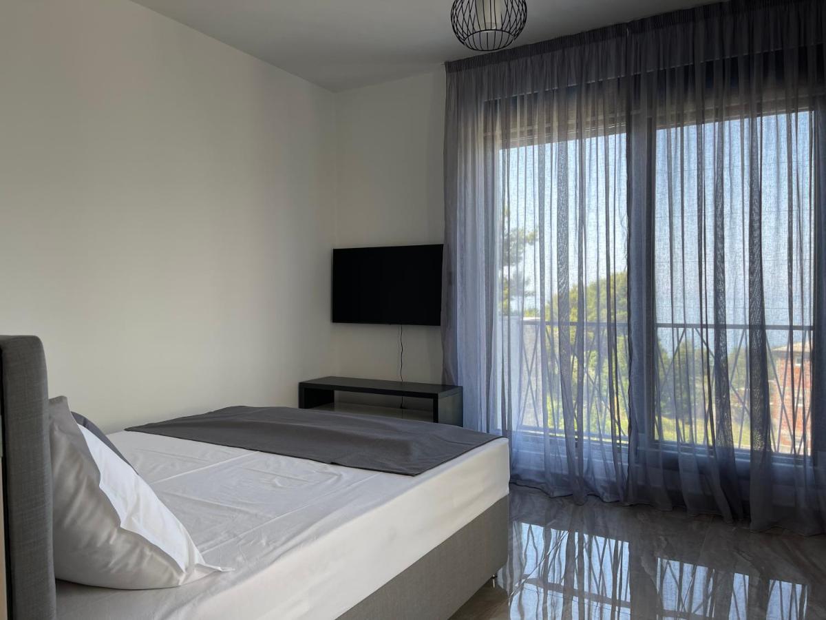 Villa Pine บาร์ ภายนอก รูปภาพ