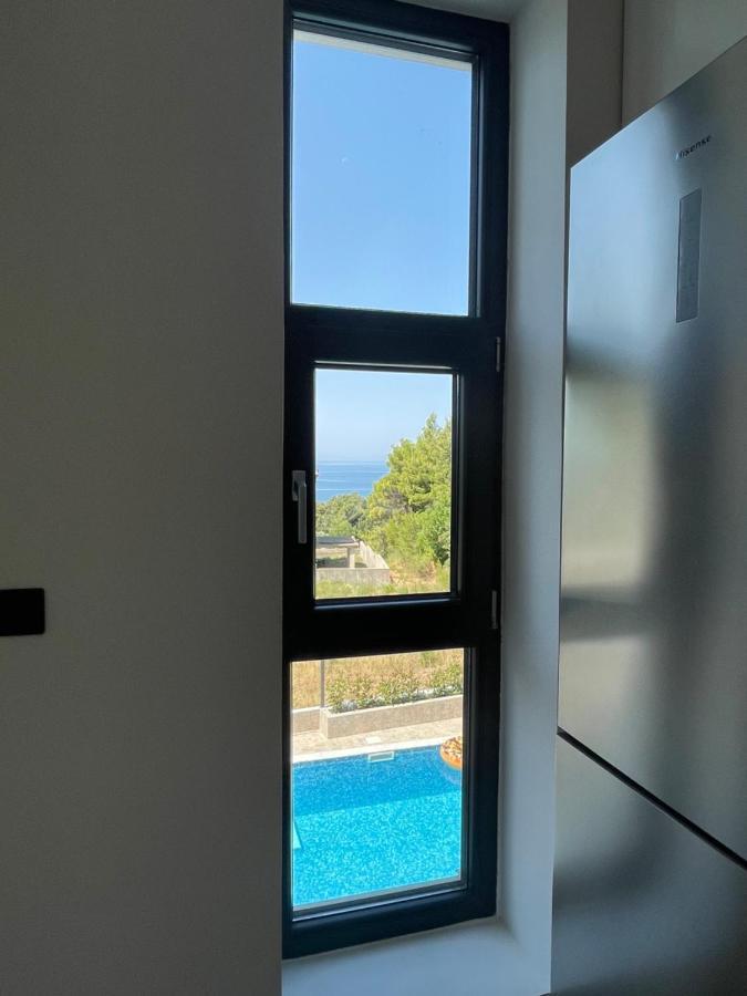 Villa Pine บาร์ ภายนอก รูปภาพ